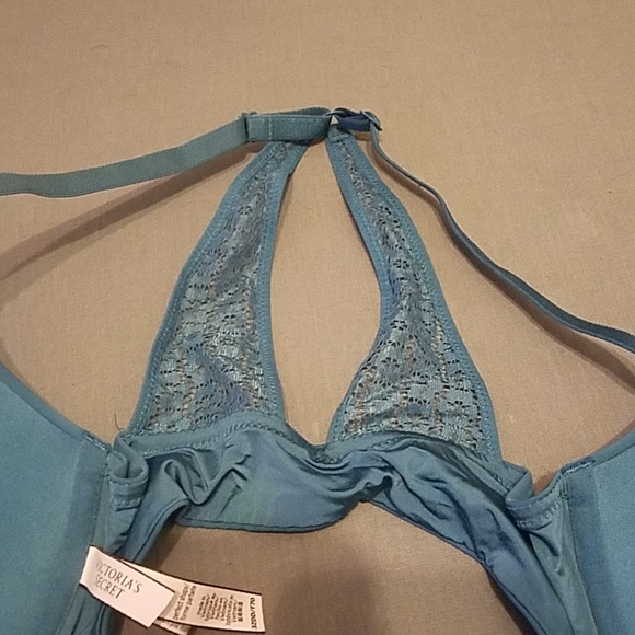 Victoria Secret Bra - Picture 3 of 6